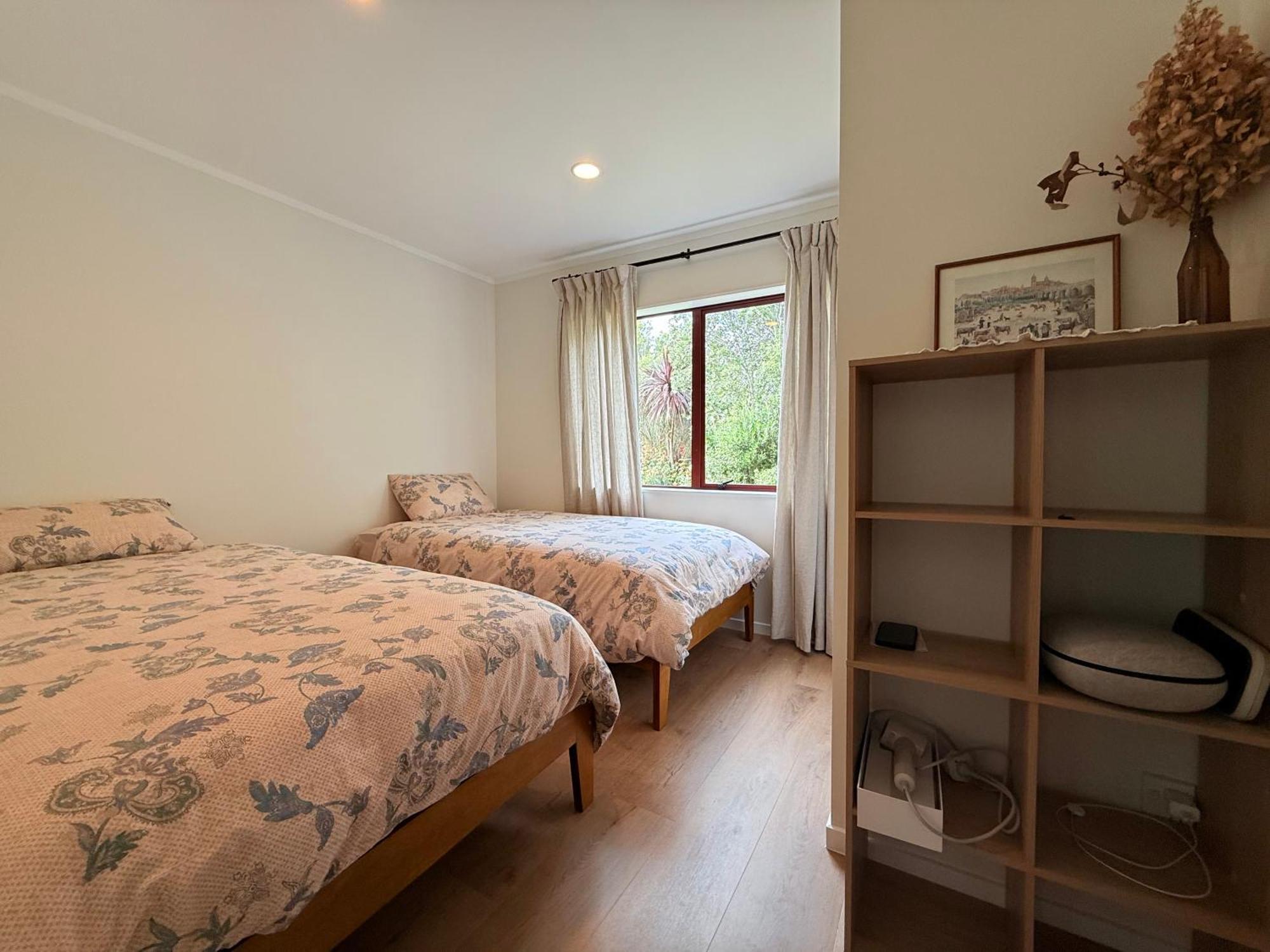 A Cabin With A Big View, Comfort And Tranquility, Close To Vines Martinborough Exterior foto
